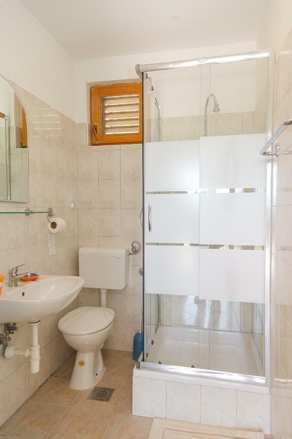 Castello Flower Apartment Kaštela 外观 照片