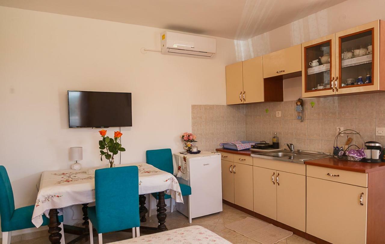 Castello Flower Apartment Kaštela 外观 照片